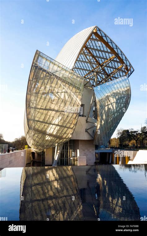 louis vuitton foundation buy tickets